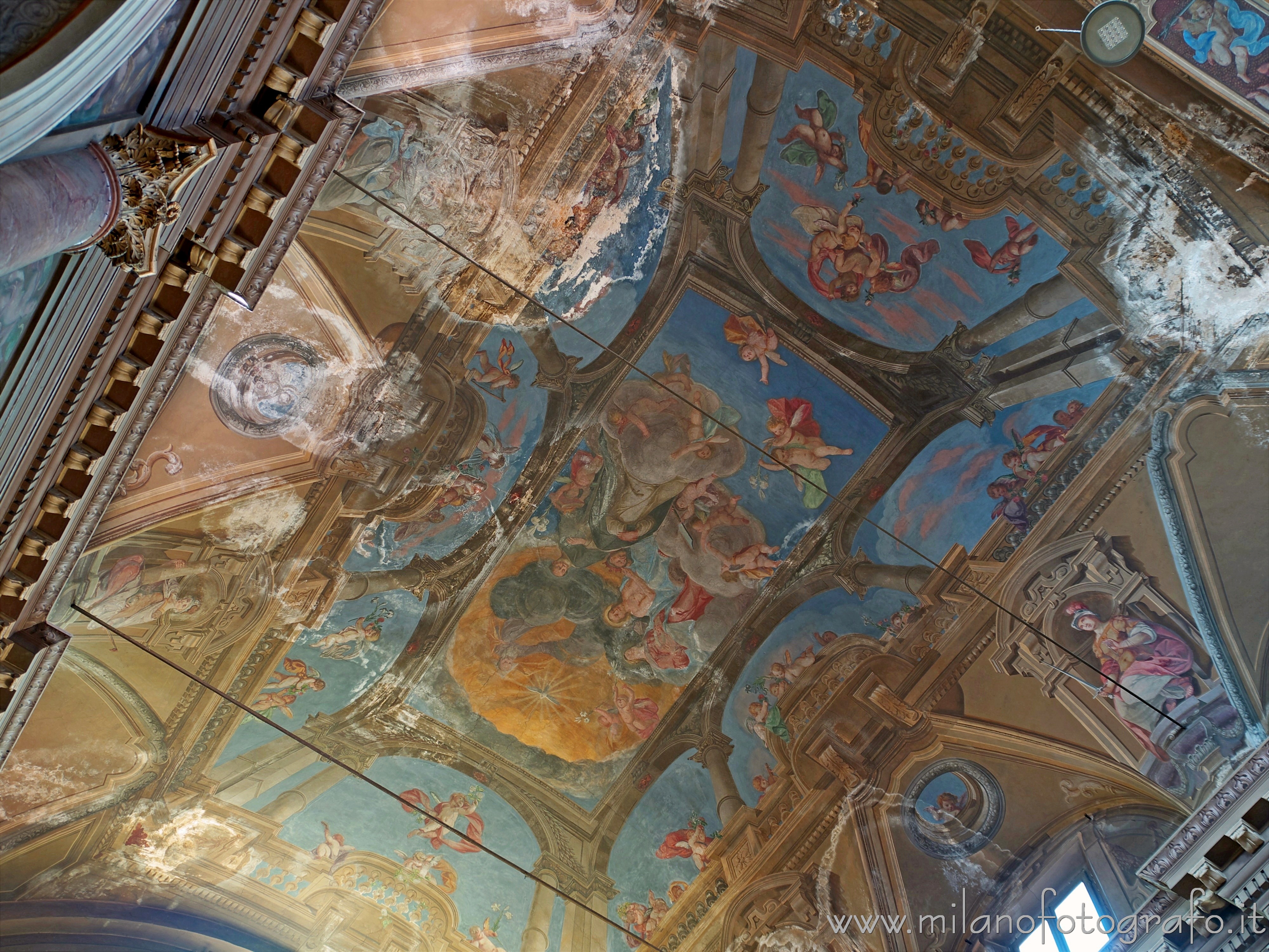 Novara - Soffitto della Chiesa di San Pietro al Rosario